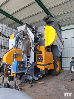 Combine harvester Pellenc CV 45 - 1