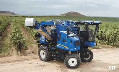Grape harvesting machine New Holland 9090X - 1